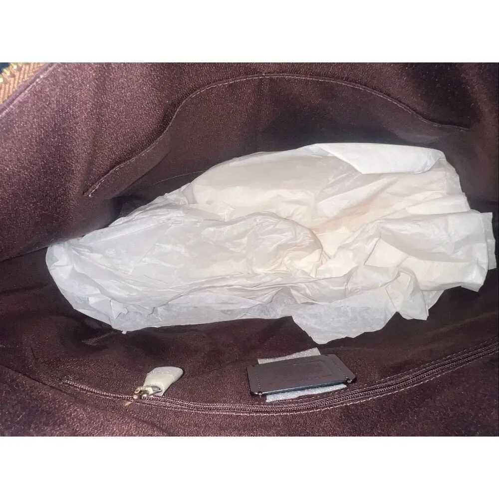 🔥🎁NWT! Coach Sig GALLERY Tote Handbag Khaki/Black Msrp:$378.00 - Picture 6 of 8